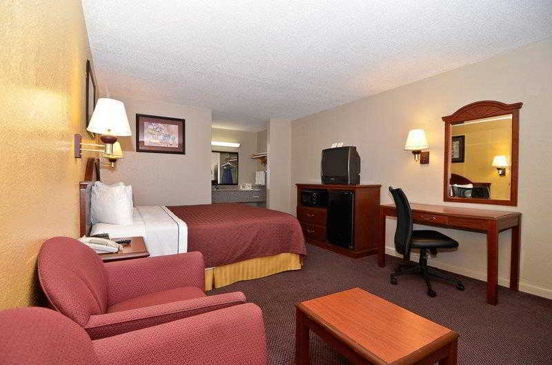 Best Western Delhi Inn Quarto foto
